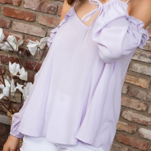 💜FABULOUS💜LILAC COLD SHOULDER BUBBLE SLEEVE TOP - Picture 5 of 5